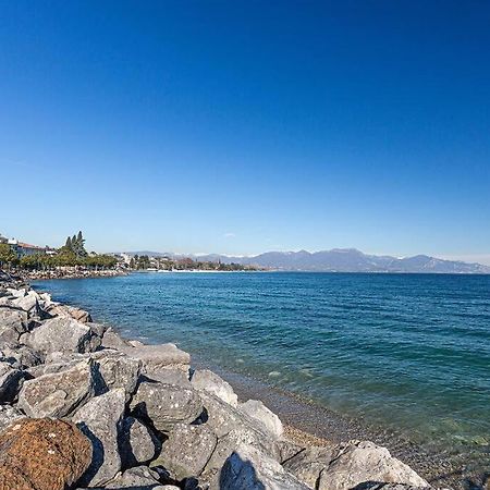Garda Lake View Apartment Ντεζεντσάνο ντελ Γκάρντα Εξωτερικό φωτογραφία