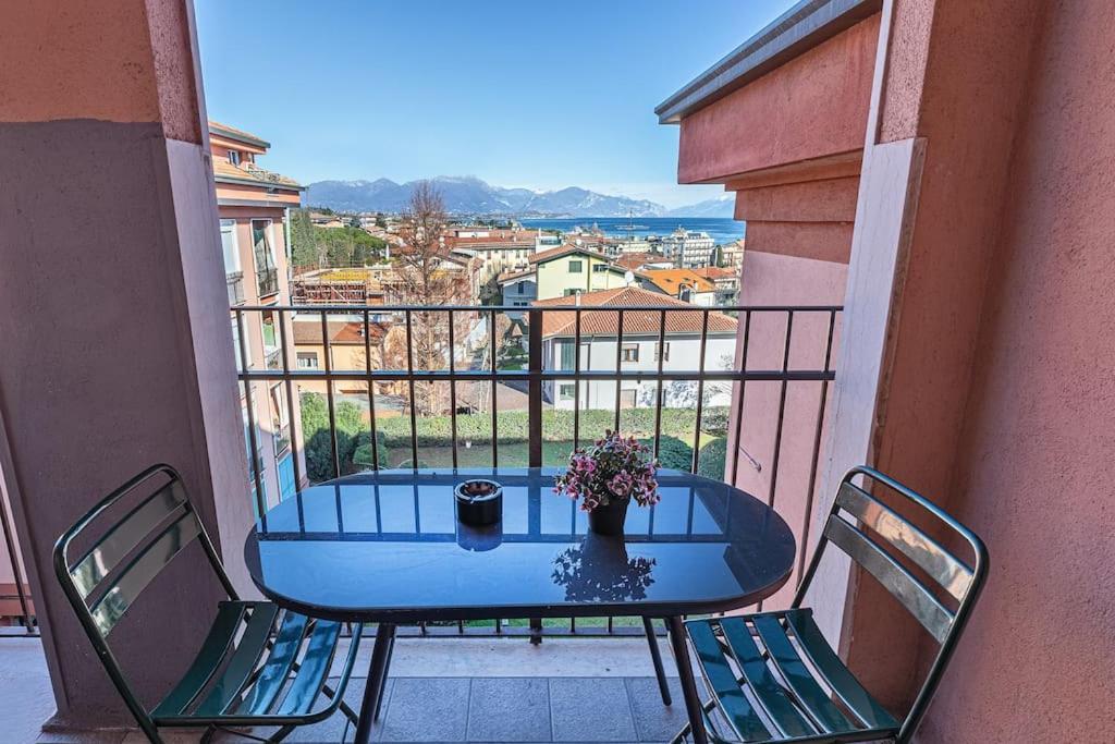 Garda Lake View Apartment Ντεζεντσάνο ντελ Γκάρντα Εξωτερικό φωτογραφία